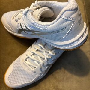 Asics Upcourt 5 White Pure Silver Volleyball Shoes Size 10